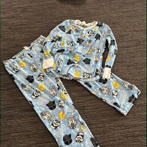 Star Wars size large  sleepwear